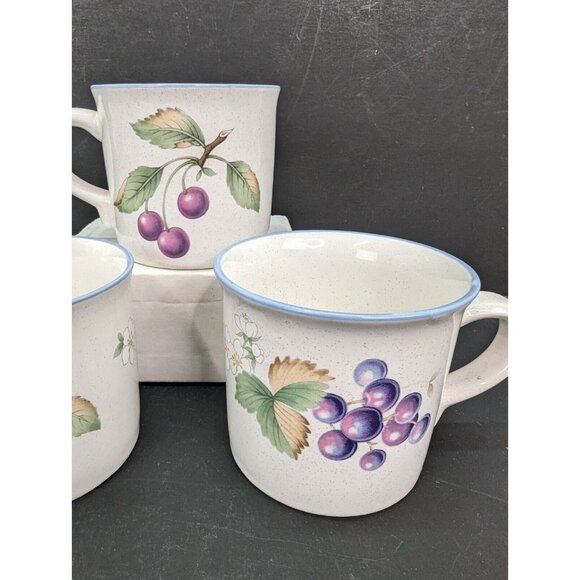 Savoir Vivre Luscious JJ017 8 Oz Coffee/Tea Mug w/Cherry Design Lot of 3 - Picture 3 of 7